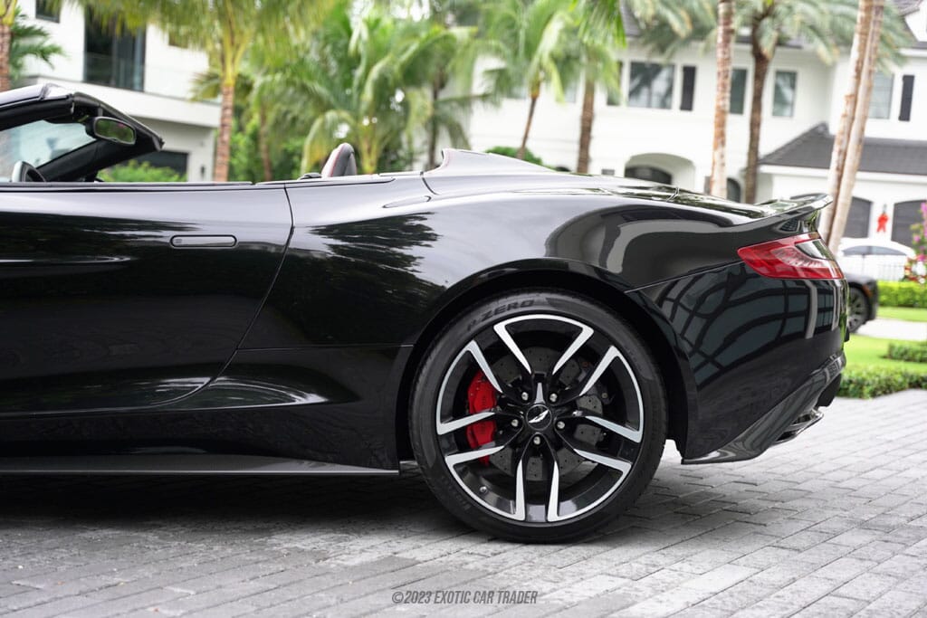 2016 Aston Martin Vanquish Volante Carbon Edition for sale